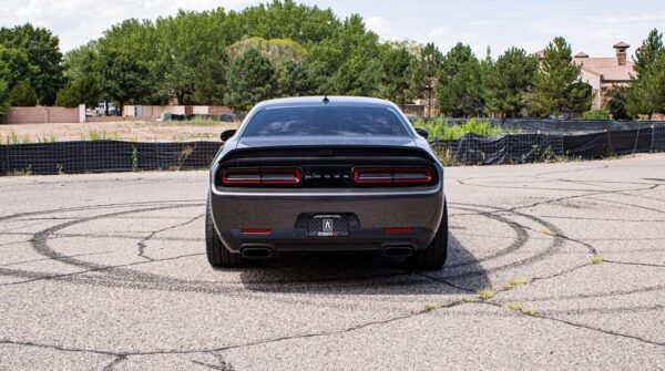 Dodge Challenger back