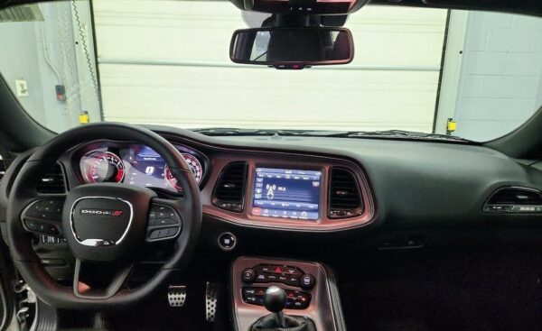 Dodge Challenger Cockpit