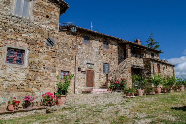 Farmhouse Florence Building