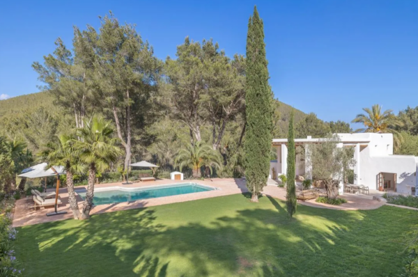 Ibiza Villa Outdoors