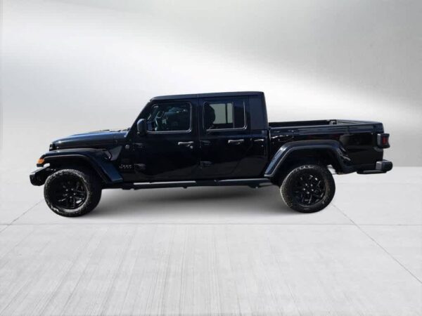 Jeep Gladiator Side VIew