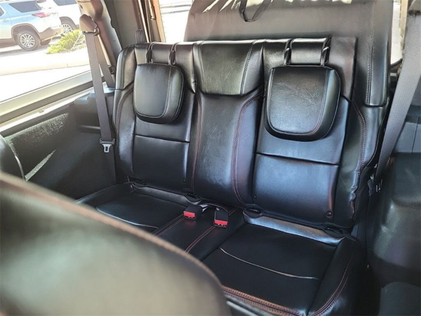 Jeep Wrangler seats