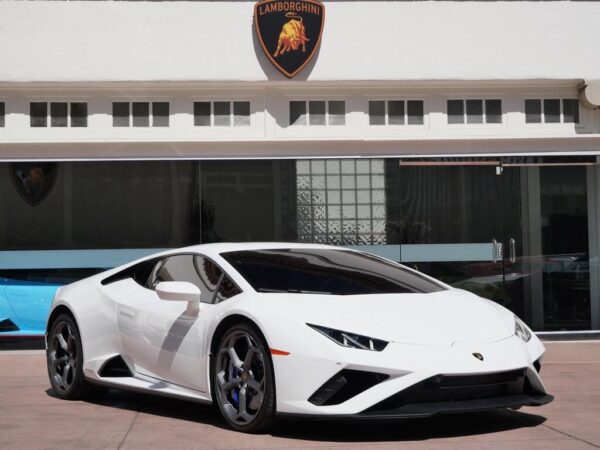 Lamborghini Huracan bitcoin, crypto, luxury cars