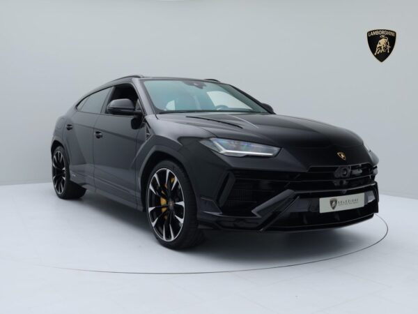 Lamborghini Urus bitcoin, crypto, luxury cars