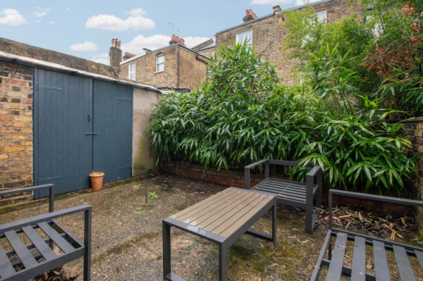 London Apartment Patio