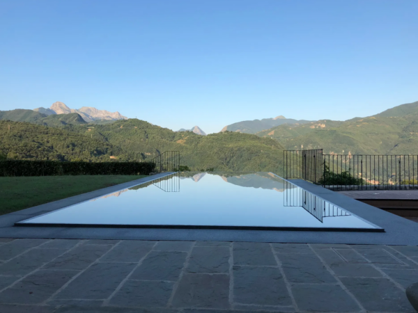 Lucca Villa Swimming Pool