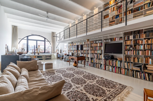 Luxury Loft Venice Living Room Book Shelf