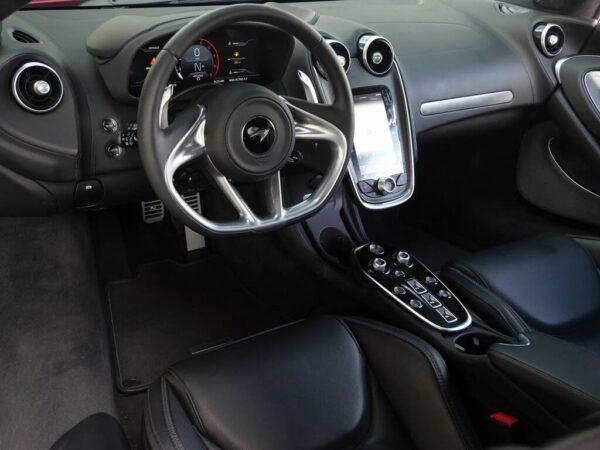 McLaren GT cockpit