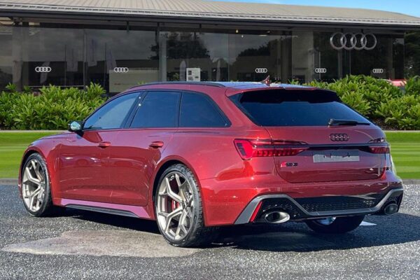 2024 Audi RS6 Avant 4.0 TFSI V8 – Bild 2