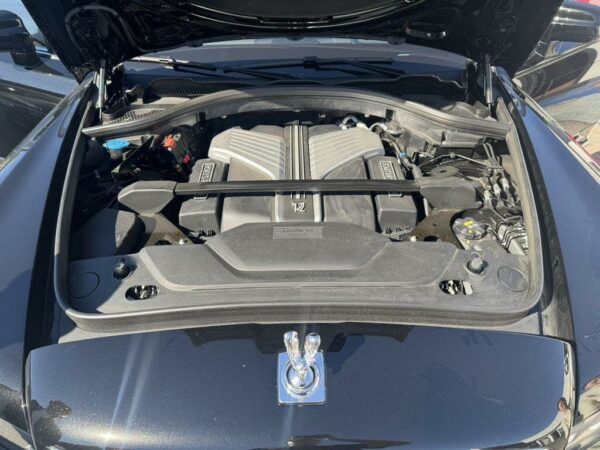 Rolls-Royce Cullinan Engine Bay