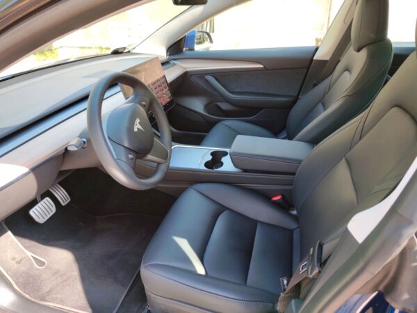 Tesla Model 3 front seats