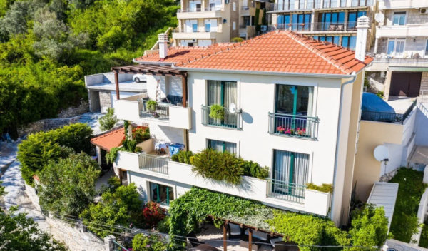 Tivat Villa