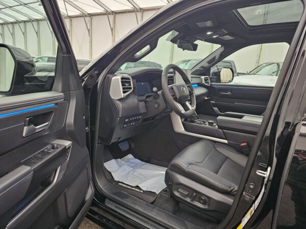 Toyota Sequoia front seats