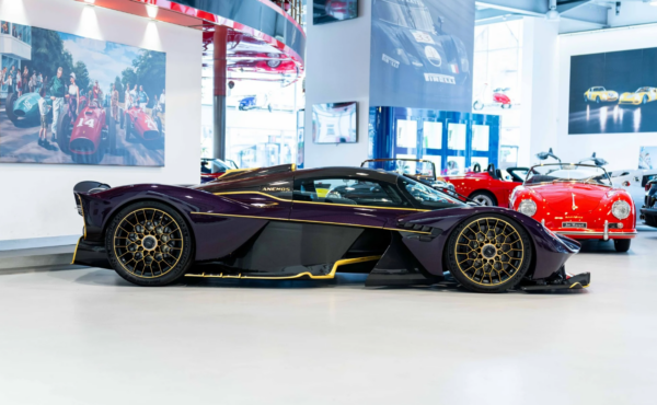 Aston Martin Valkyrie side exterior