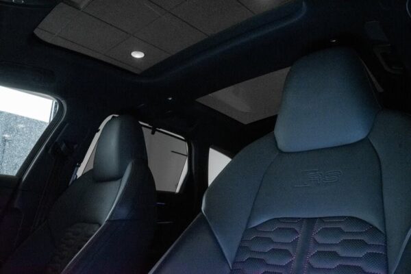 Audi RS 6 Avant interior seats