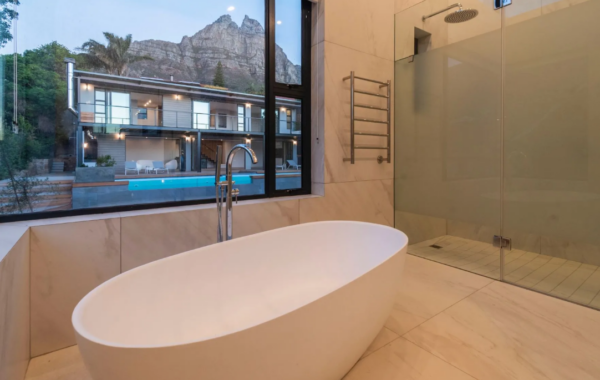 Cape Town South Africa House bathroom