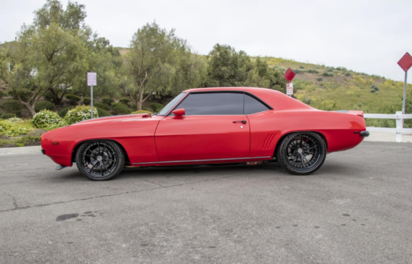 Chevrolet Camaro RS/SS side