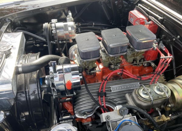 Chevrolet Impala engine bay