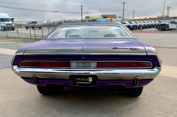 Dodge Challenger R/T back