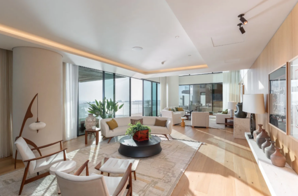 Dubai United Arab Emirates Penthouse living room