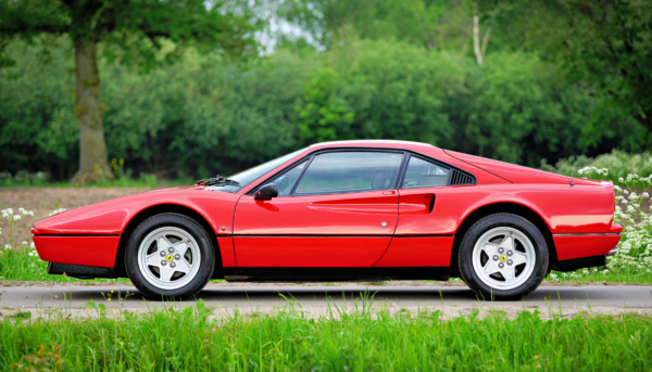 Ferrari 328 GTB side