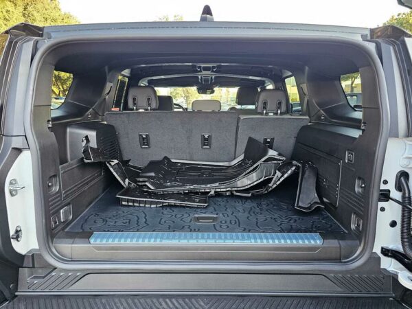 GMC Hummer EV boot