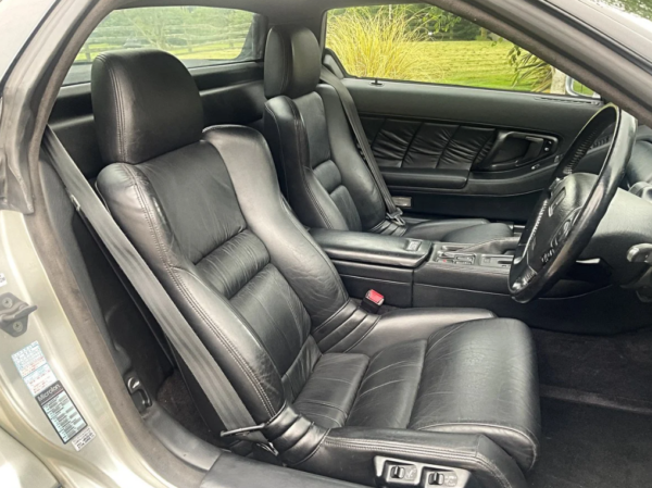 Honda NSX interior seats