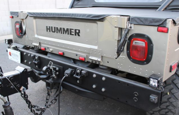 Hummer H1 back