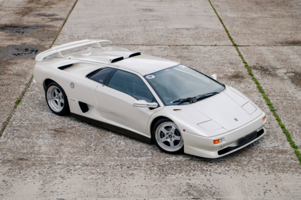 Lamborghini Diablo SV bitcoin, crypto, luxury cars