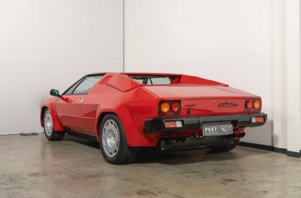 Lamborghini Jalpa 3500 back