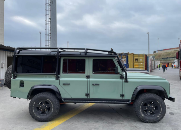 Land Rover Defender 110 side