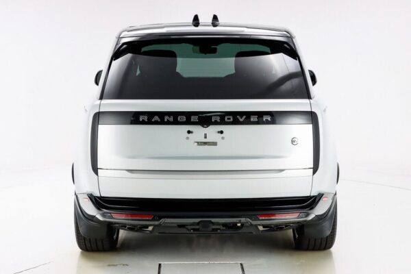 Land Rover Range Rover back