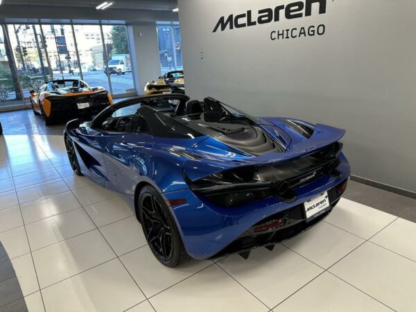 McLaren 720S exterior