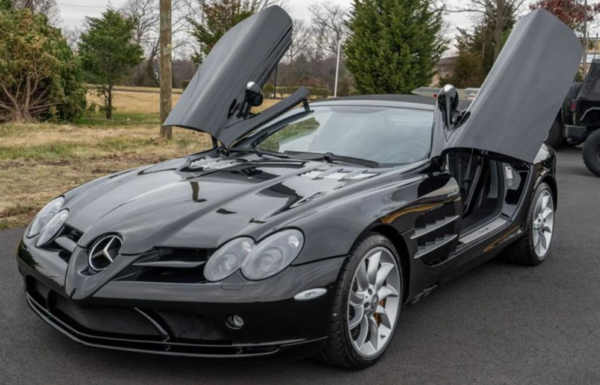 2008 Mercedes-Benz SLR 5.4L V8 - Image 4