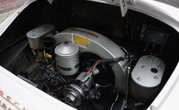 Porsche 356 engine bay