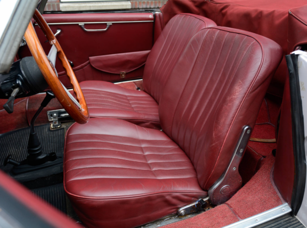 Porsche 356 interior seats