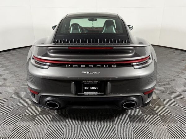 Porsche 911 back