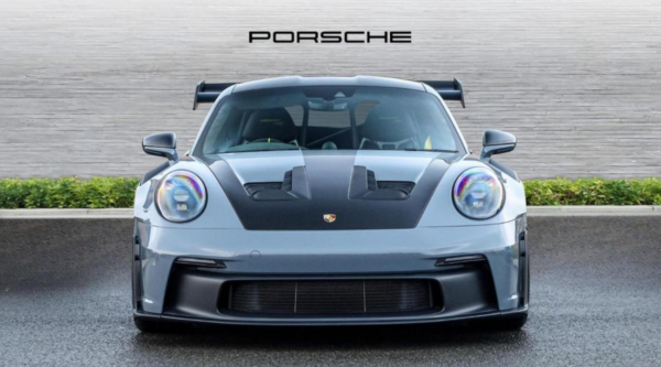 Porsche 911 GT3 RS front