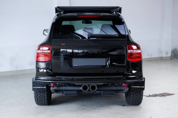 Porsche Cayenne Turbo back