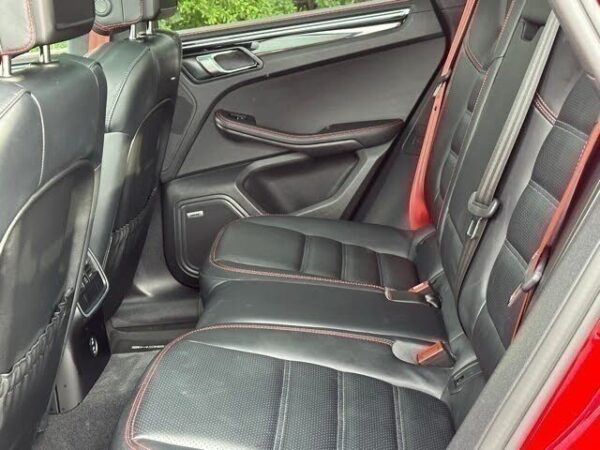 Porsche Macan rear seat