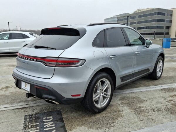 Porsche Macan exterior