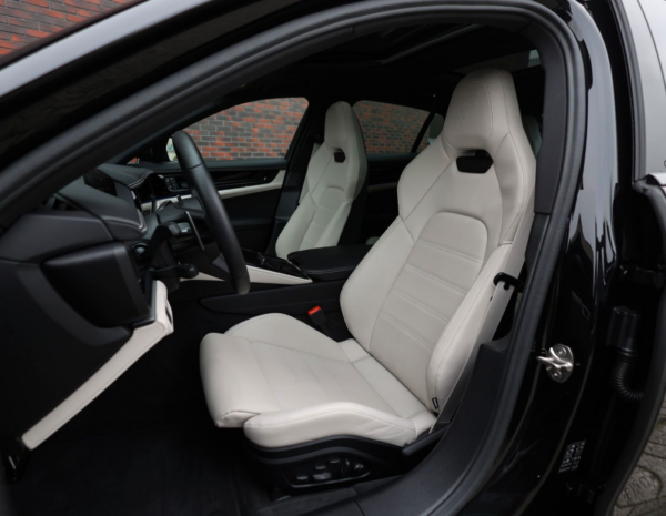 Porsche Panamera front seat interior