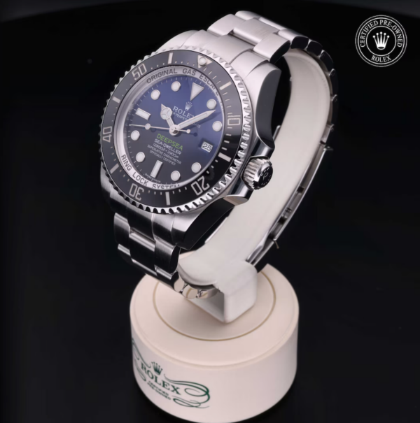 Pre-Owned | Rolex Deepsea dial