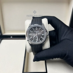 Pre-Owned USA | Patek Philippe Aquanaut dial