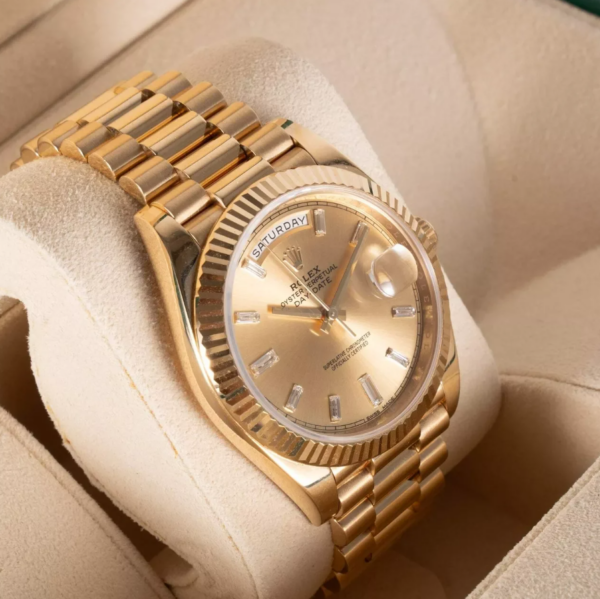 Pre-Owned USA | Rolex Day-Date dial