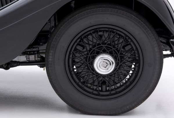 Rolls-Royce Phantom II wheel