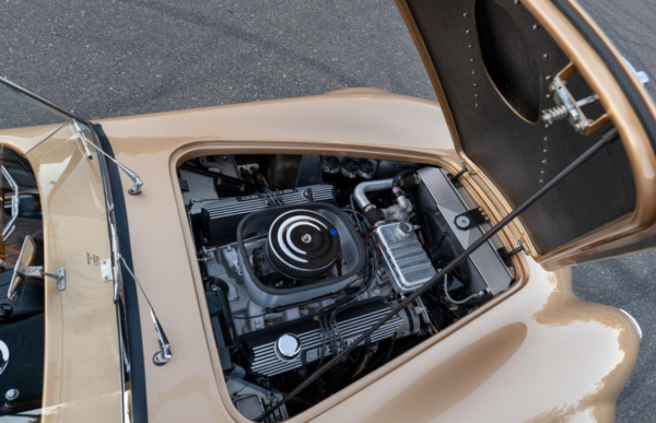 Shelby CSX 4000 engine bay