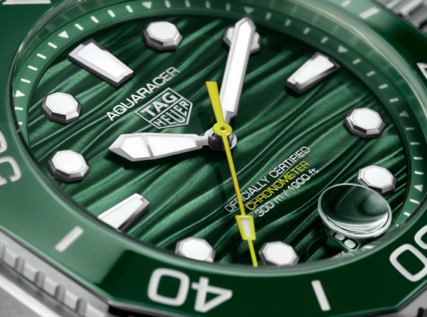 TAG Heuer Aquaracer dial