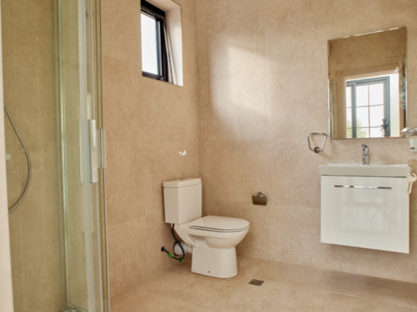 Accra Ghana House bathroom