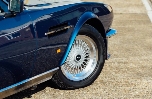 Aston Martin Vantage wheel